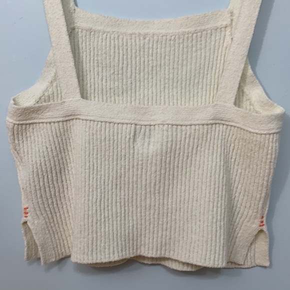 Urban Outfitters BDG Cream Knit Ribbed Square Neck Crop Y2K Top Tank Cami M NWT - Picture 8 of 16